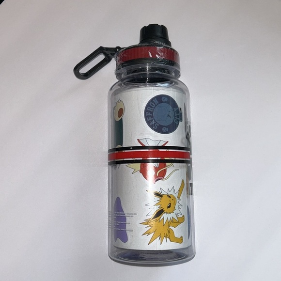 Silver Buffalo Pokemon Trainer Plastic Water Bottle with Stickers 32 Oz New - Picture 5 of 5